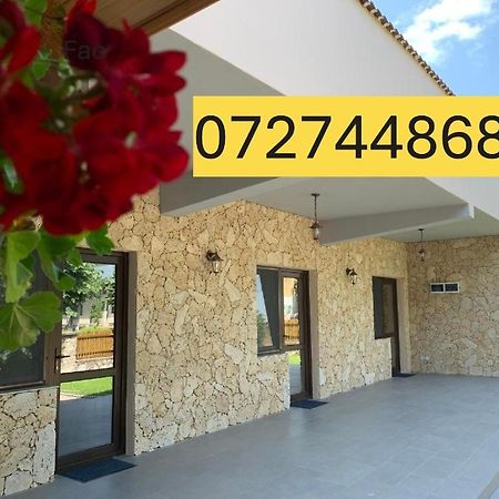 Casa Roka Apartamento Ieşelniţa Exterior foto